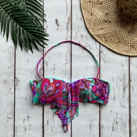 Raisins Other - Strapless Halter Bikini Top Size Small